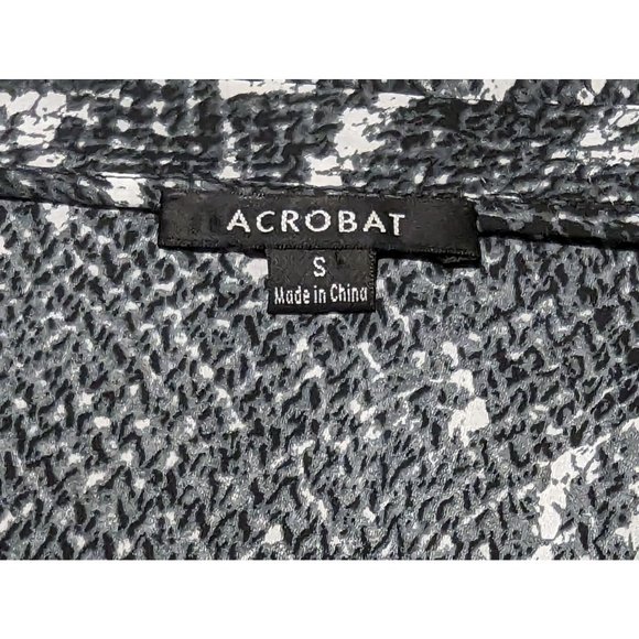 ACROBAT short sleeve snake print side split gray and white top size Small - Picture 10 of 12